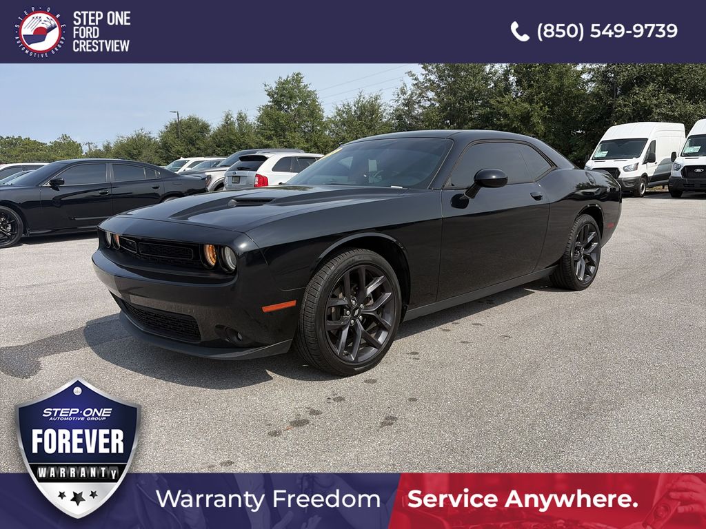 2019 Dodge Challenger SXT RWD