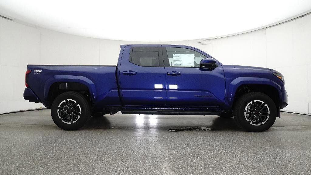 Thumbnail: 2025 Toyota Tacoma - 12