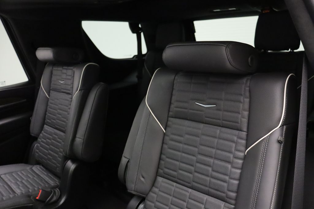 2024 Cadillac Escalade Sport Platinum 18