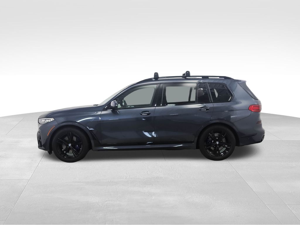 2022 BMW X7 xDrive40i 2