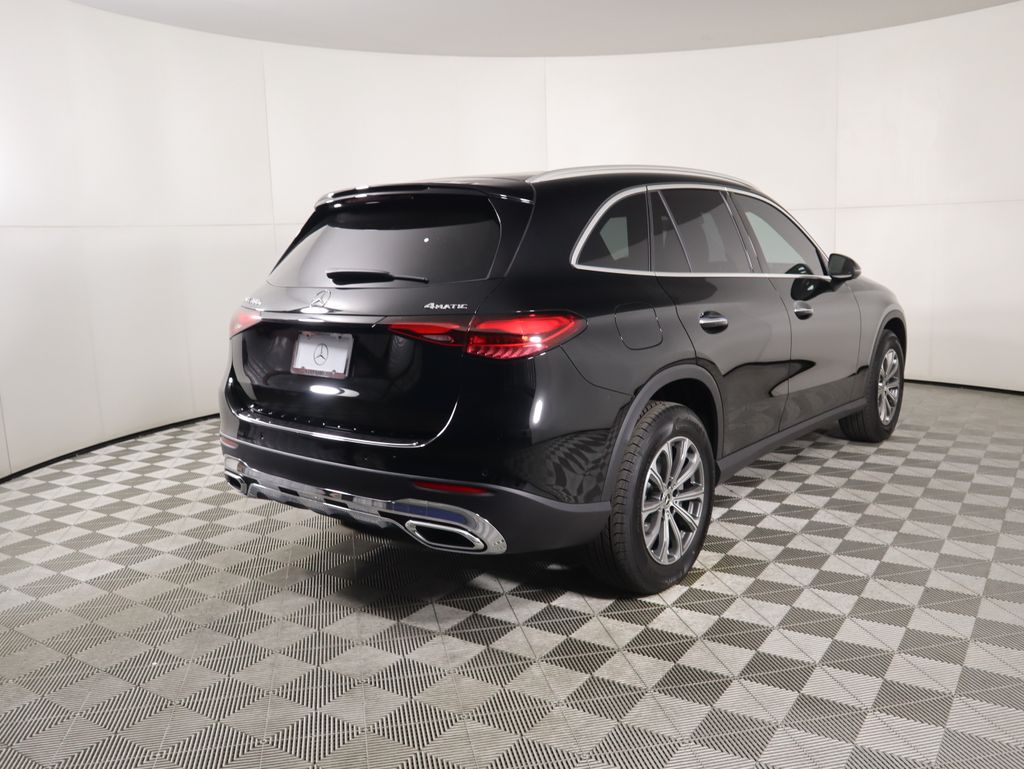 Thumbnail: 2026 Mercedes-Benz GLC - 5