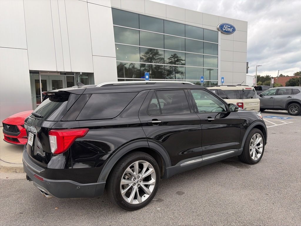 2021 Ford Explorer Platinum