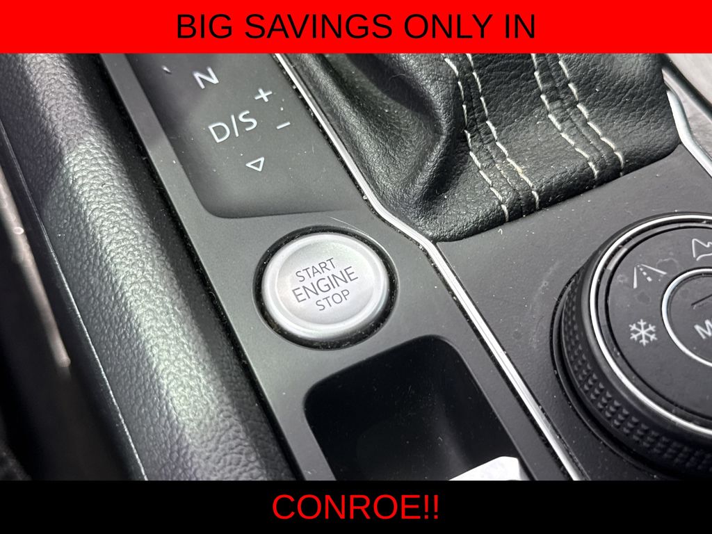2022 Volkswagen Atlas Cross Sport 3.6L V6 SE w/Technology  at DeMontrond Auto Country
