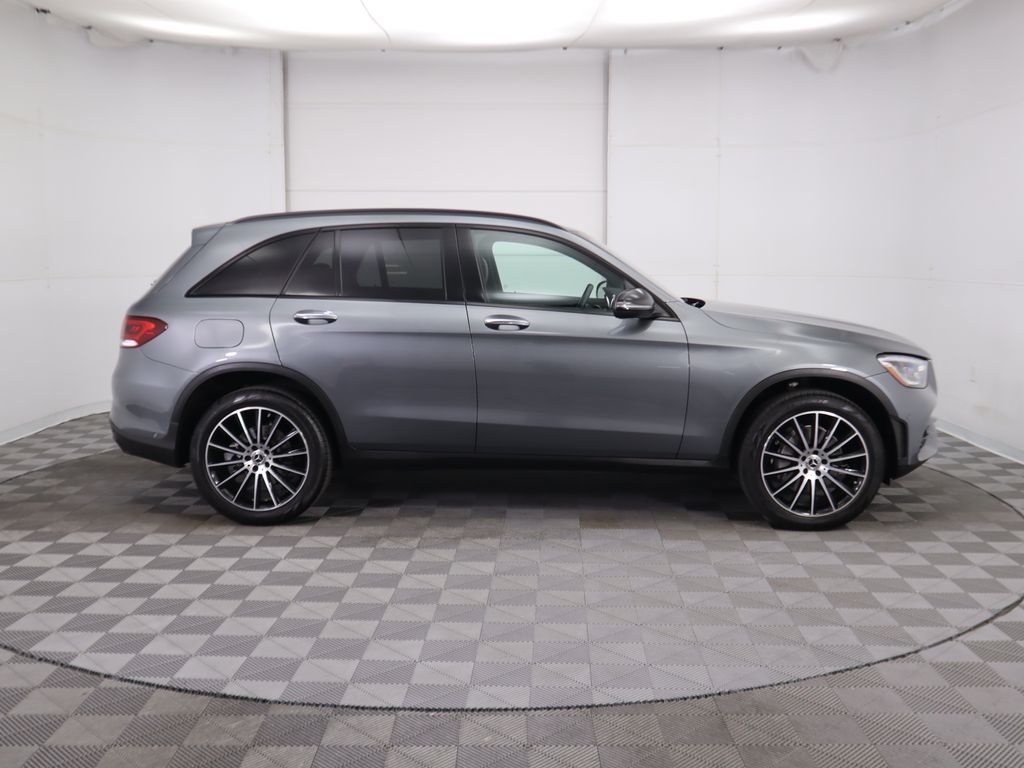 2021 Mercedes-Benz GLC 300 4