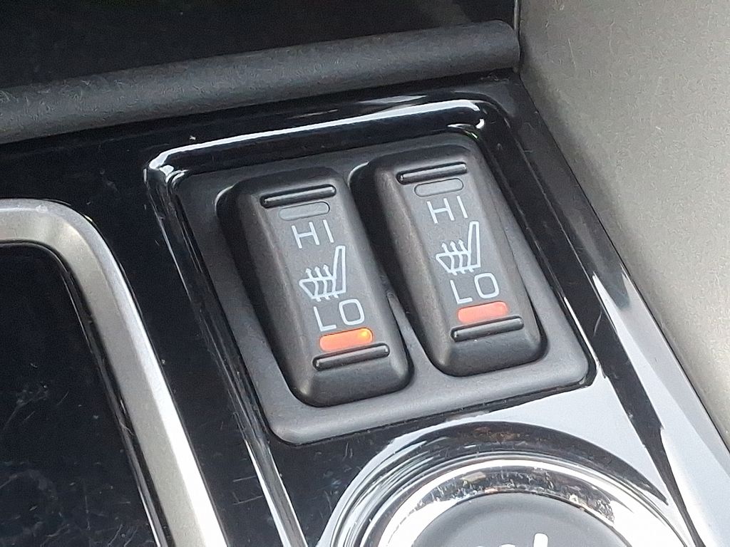 2024 Mitsubishi Eclipse Cross SEL 25