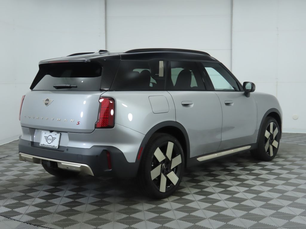 2025 MINI Cooper Countryman Base 5