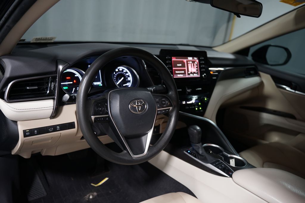 Thumbnail: 2021 Toyota Camry - 7