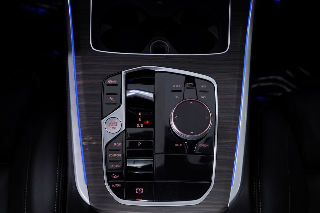 Thumbnail: 2024 BMW X5 - 14