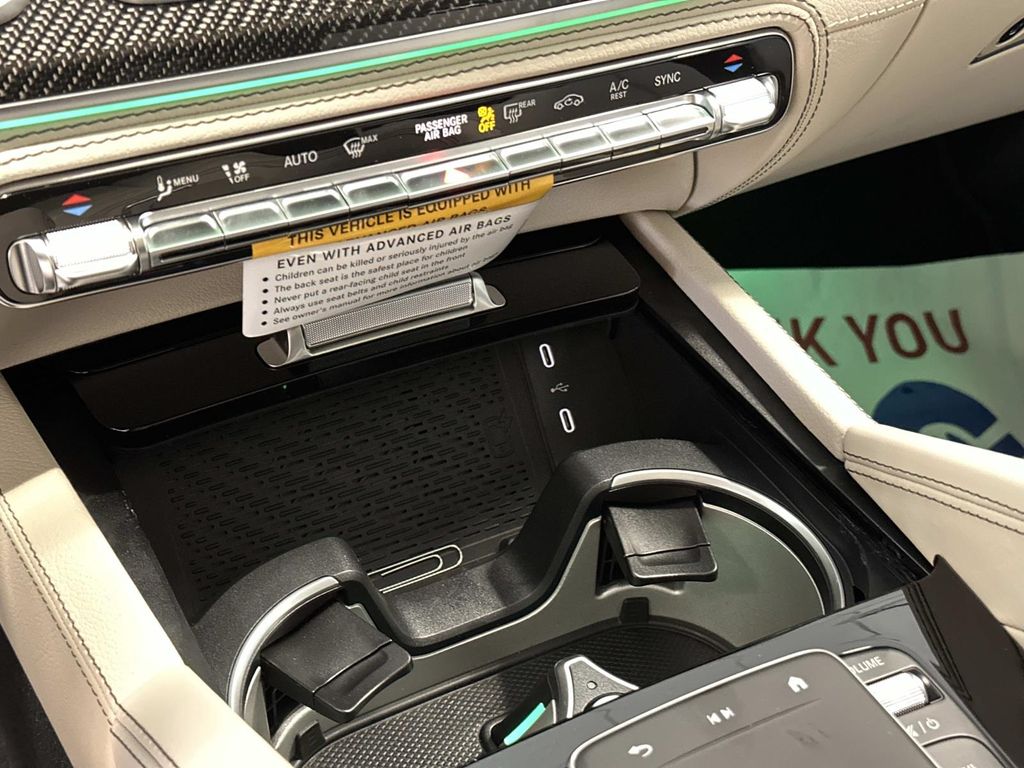 Thumbnail: 2026 Mercedes-Benz GLE - 9