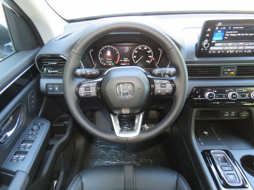 2025 Honda Pilot EX-L 13