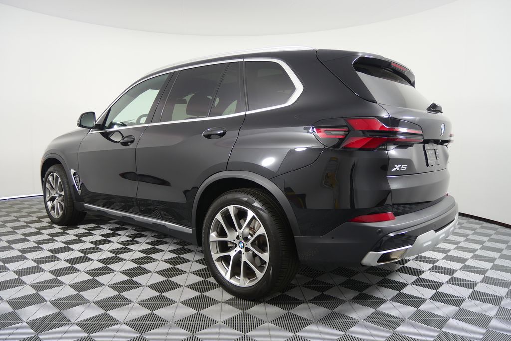 Thumbnail: 2024 BMW X5 - 5