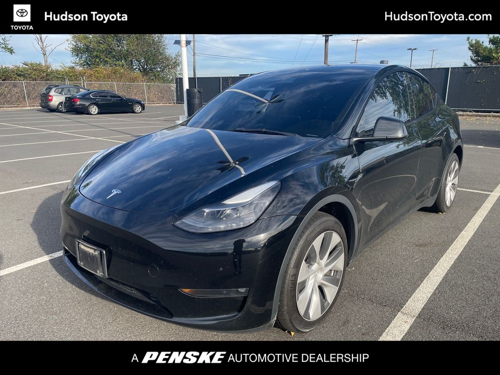 Thumbnail: 2023 Tesla Model Y - 1