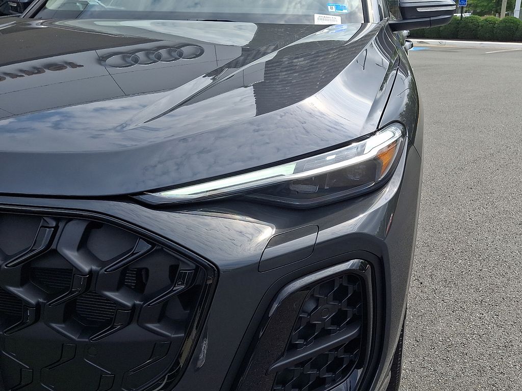 Thumbnail: 2026 Audi Q5 - 6