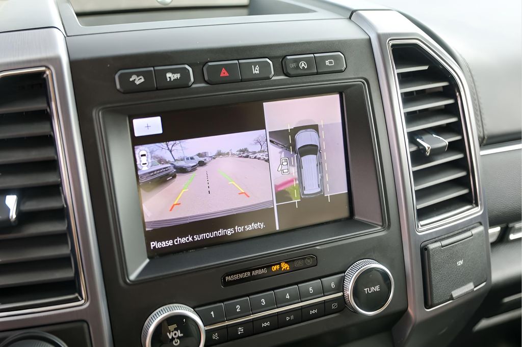 Used Car 2020 Ford Expedition  Platinum For Sale Under $30,000 In Austin, Texas