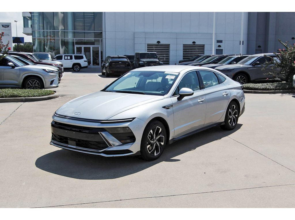2025 Hyundai Sonata SEL Silver at Baytown Hyundai