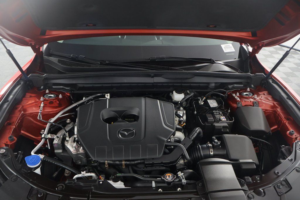 2025 Mazda CX-50 S Premium 8