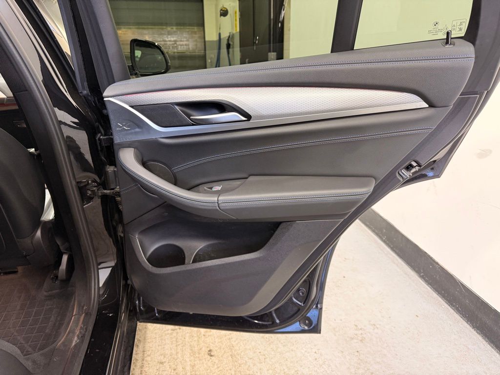 Thumbnail: 2020 BMW X4 - 25