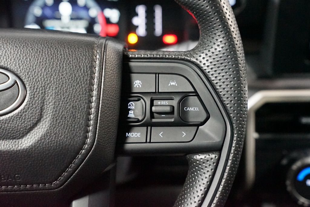 Thumbnail: 2024 Toyota Tacoma - 14