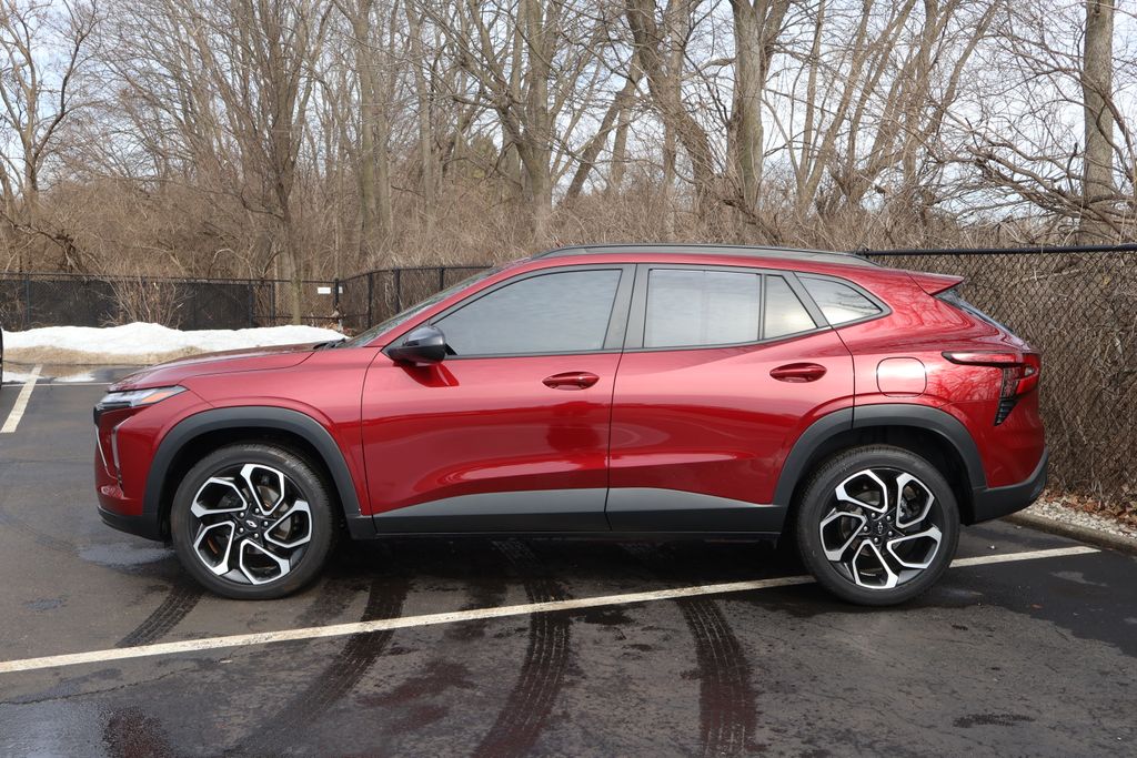 Thumbnail: 2024 Chevrolet Trax - 5