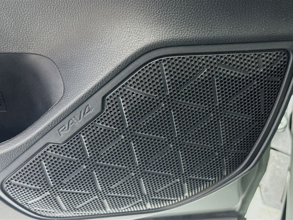 Used Car 2023 Toyota Rav4  Xle For Sale Under $30,000 In Austin, Texas