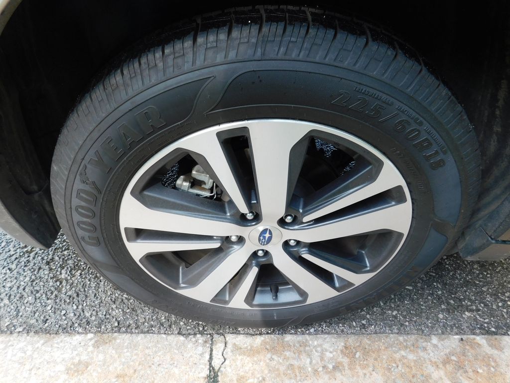 Thumbnail: 2018 Subaru Outback - 8