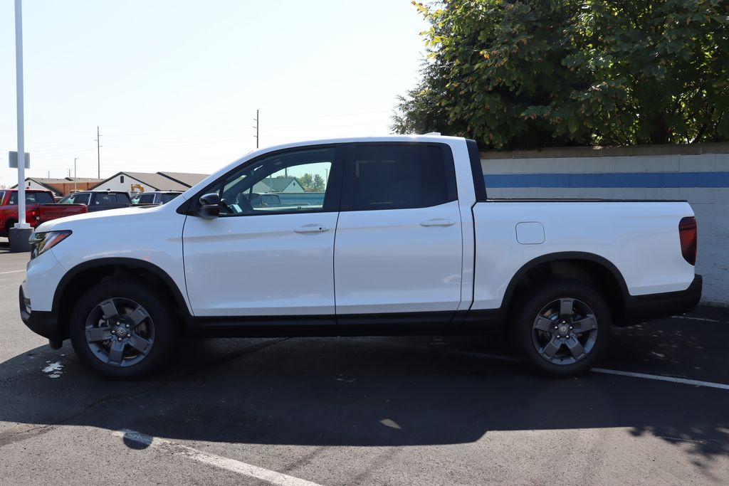 2025 Honda Ridgeline TrailSport 2