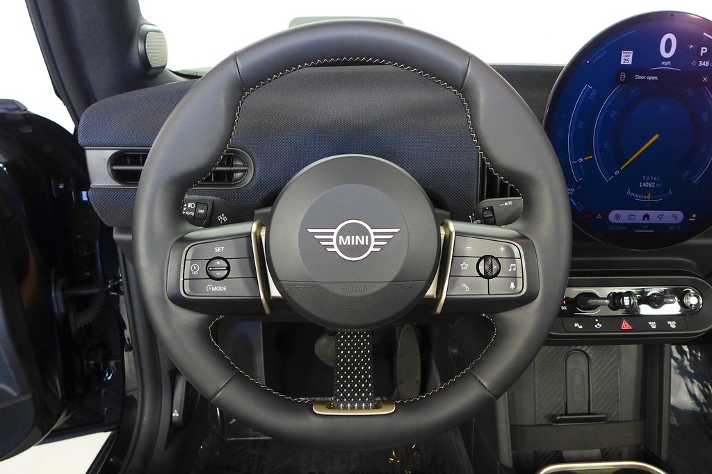 Thumbnail: 2025 MINI Cooper - 27