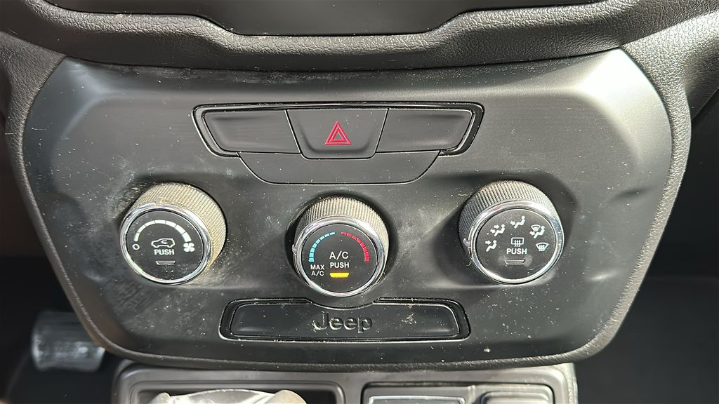 2019 Jeep Renegade Sport Red at Durrett Motor Company
