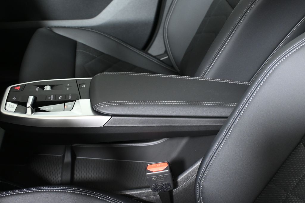 Thumbnail: 2026 BMW X1 - 25