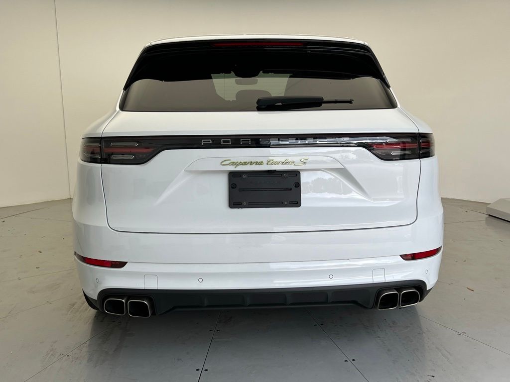 Thumbnail: 2023 Porsche Cayenne - 21