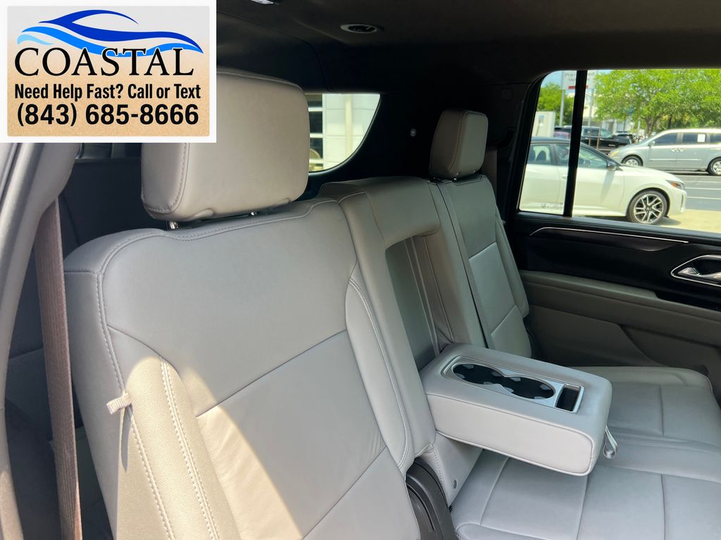 2023 Chevrolet Suburban LT White at Bob King Buick GMC