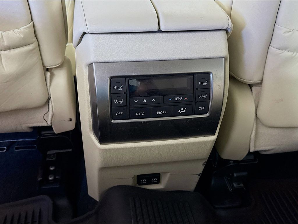 Thumbnail: 2022 Lexus GX - 26
