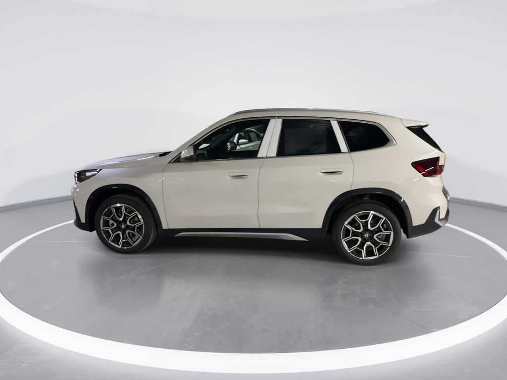 Thumbnail: 2026 BMW X1 - 5