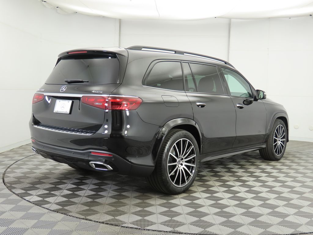 2025 Mercedes-Benz GLS 450 4MATIC 5