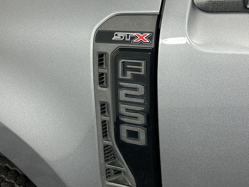 Used 2024 Gray Ford XL image 28