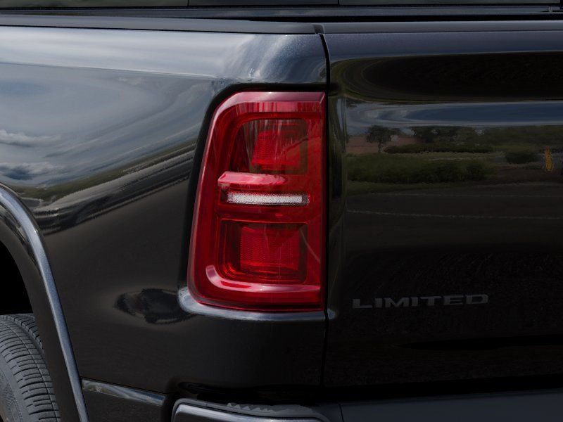 New 2026 Diamond Black Crystal Pearlcoat Ram Limited image 9