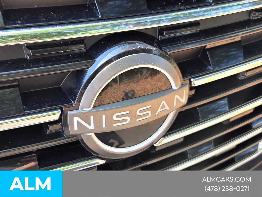 Used 2025 Blue Nissan SV image 21