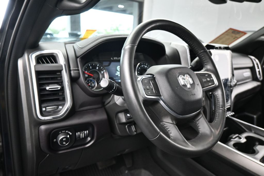 Used 2024 Diamond Black Crystal Pearlcoat Ram Laramie image 15