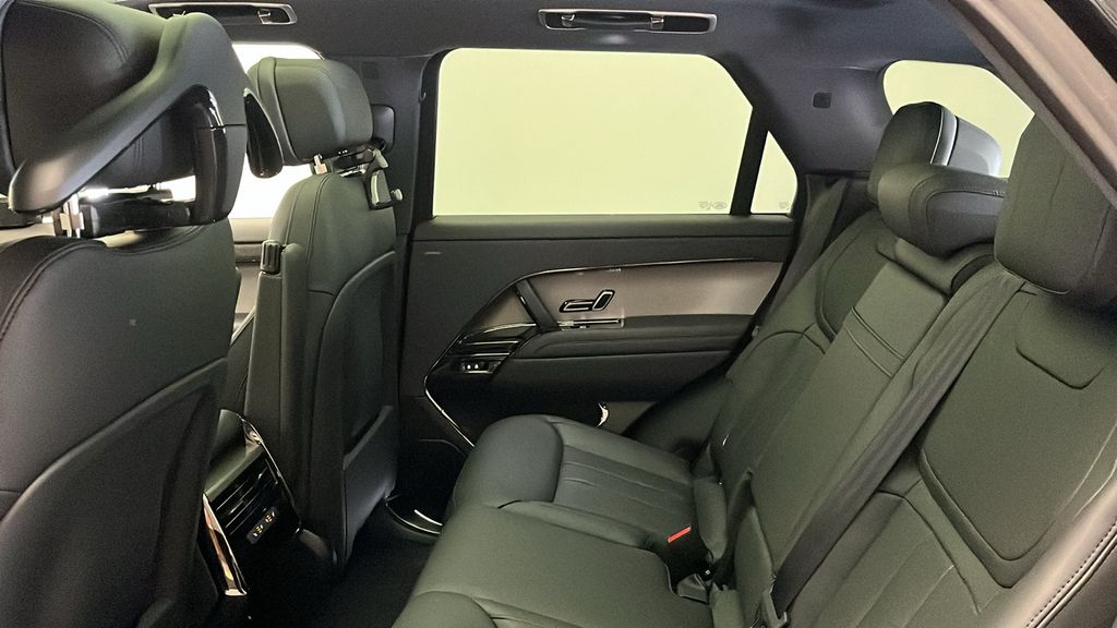 2025 Land Rover Range Rover Sport SE Dynamic 23