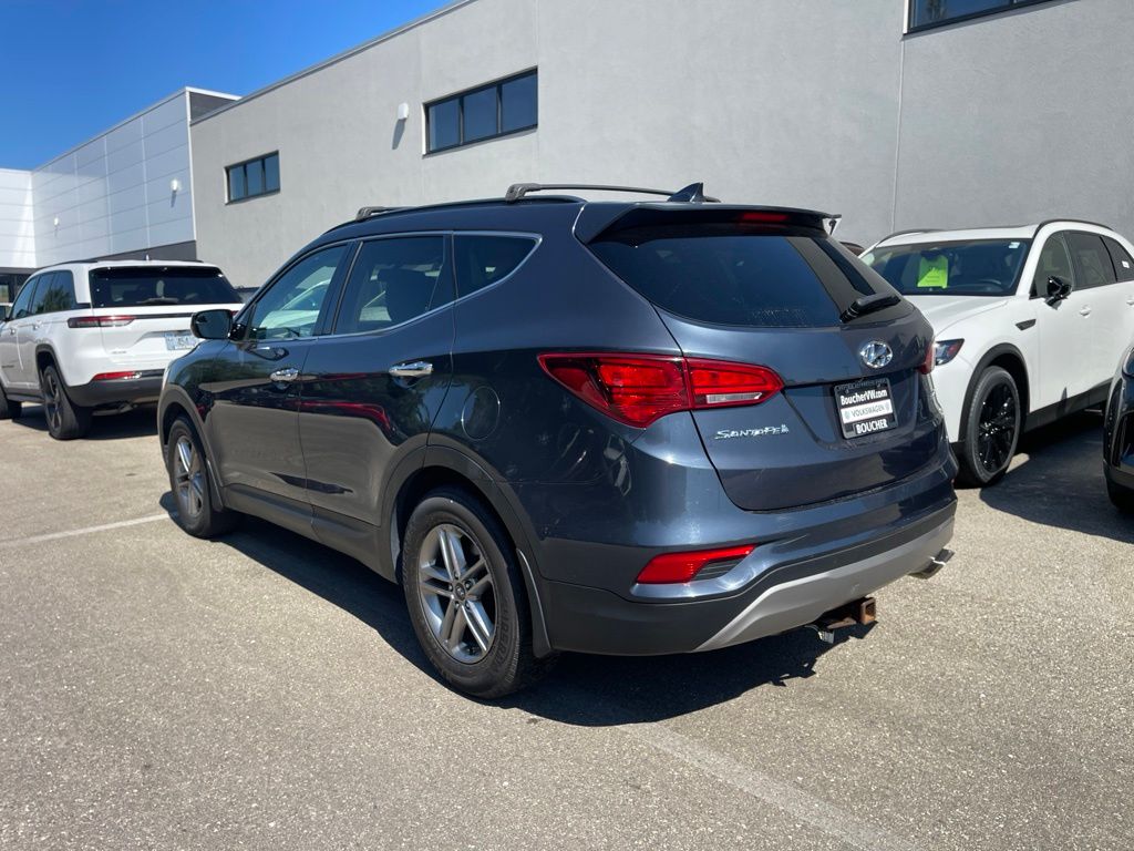 Used 2017 Marlin Blue Hyundai 2.4 Base image 2