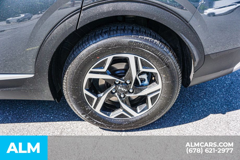 Used 2025 Gray Kia LX image 17