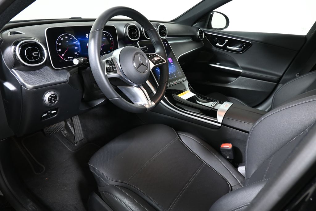 Thumbnail: 2025 Mercedes-Benz C-Class - 14