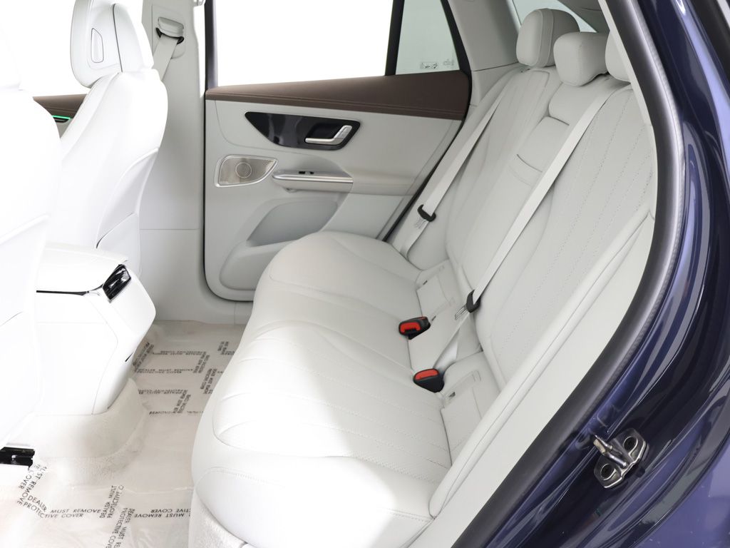 Used 2023 Blue Mercedes-Benz 350 SUV image 38