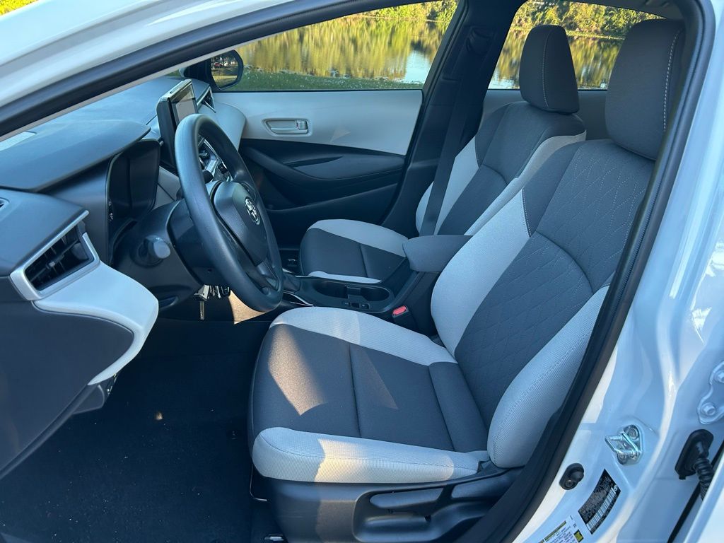 Thumbnail: 2025 Toyota Corolla - 12