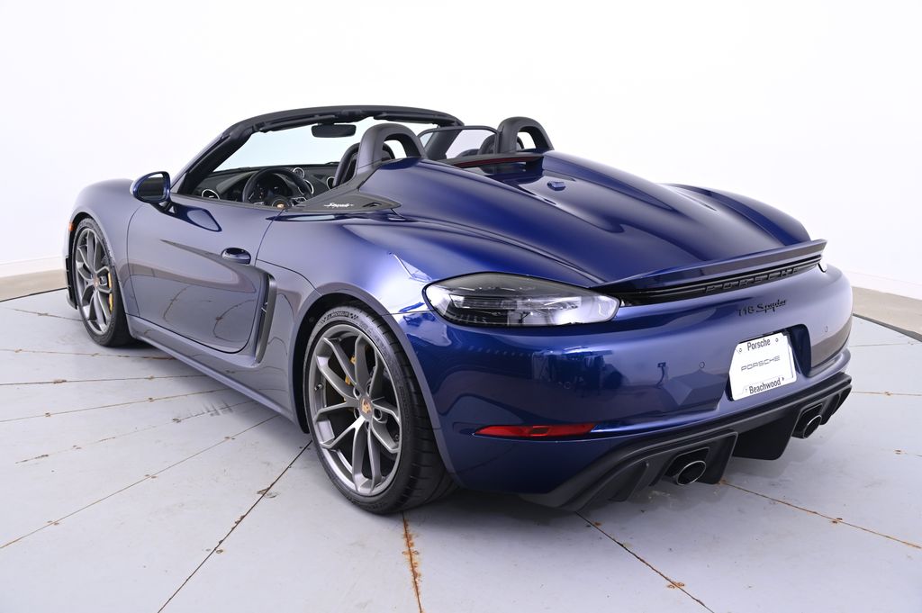 2022 Porsche   3