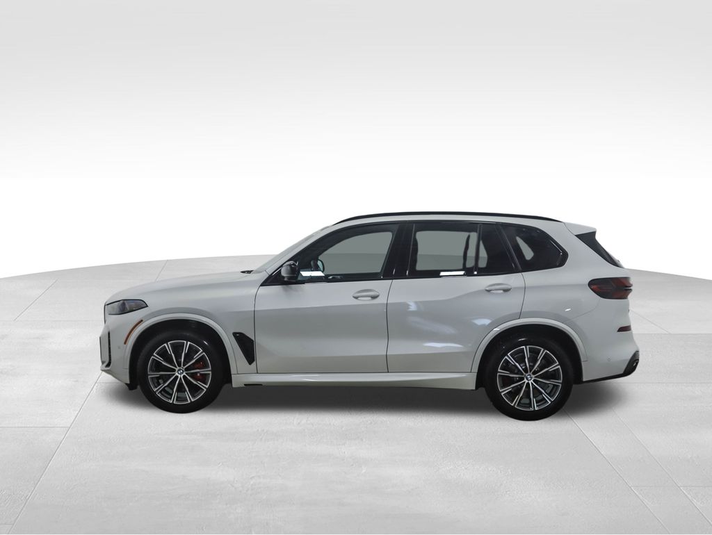 2025 BMW X5 M60i 2