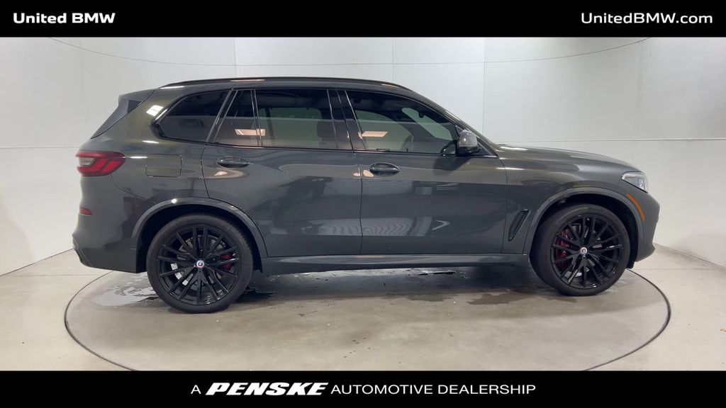 Thumbnail: 2023 BMW X5 - 9