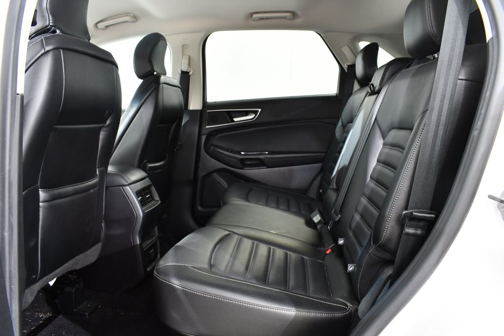 Used 2016 White Ford SEL image 16