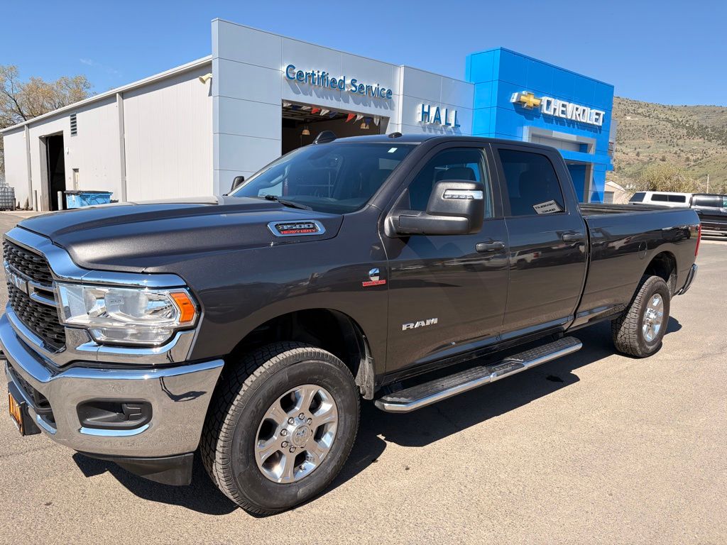 Gray (Granite Crystal Metallic Clearcoat) 2024 RAM 3500 Big Horn Crew Cab LB 4WD Pickup Truck Four-Wheel Drive 6-Speed Automatic