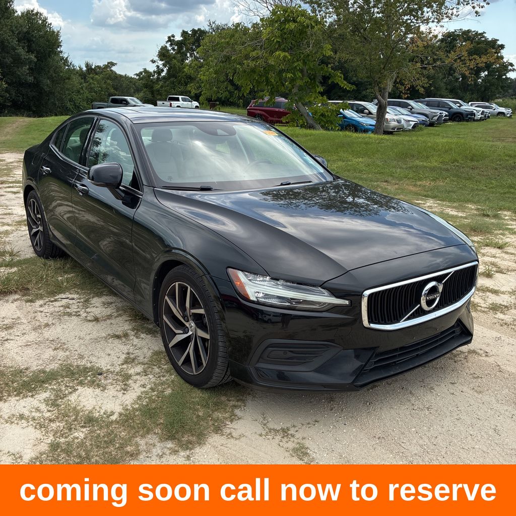 2019 Volvo S60 T6 Momentum AWD